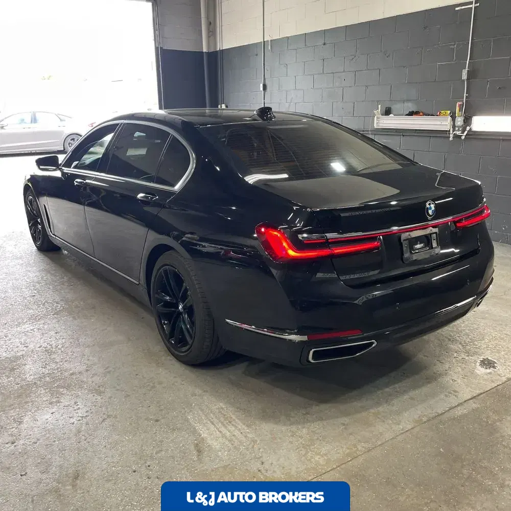2022 BMW 7-Series 750xi
