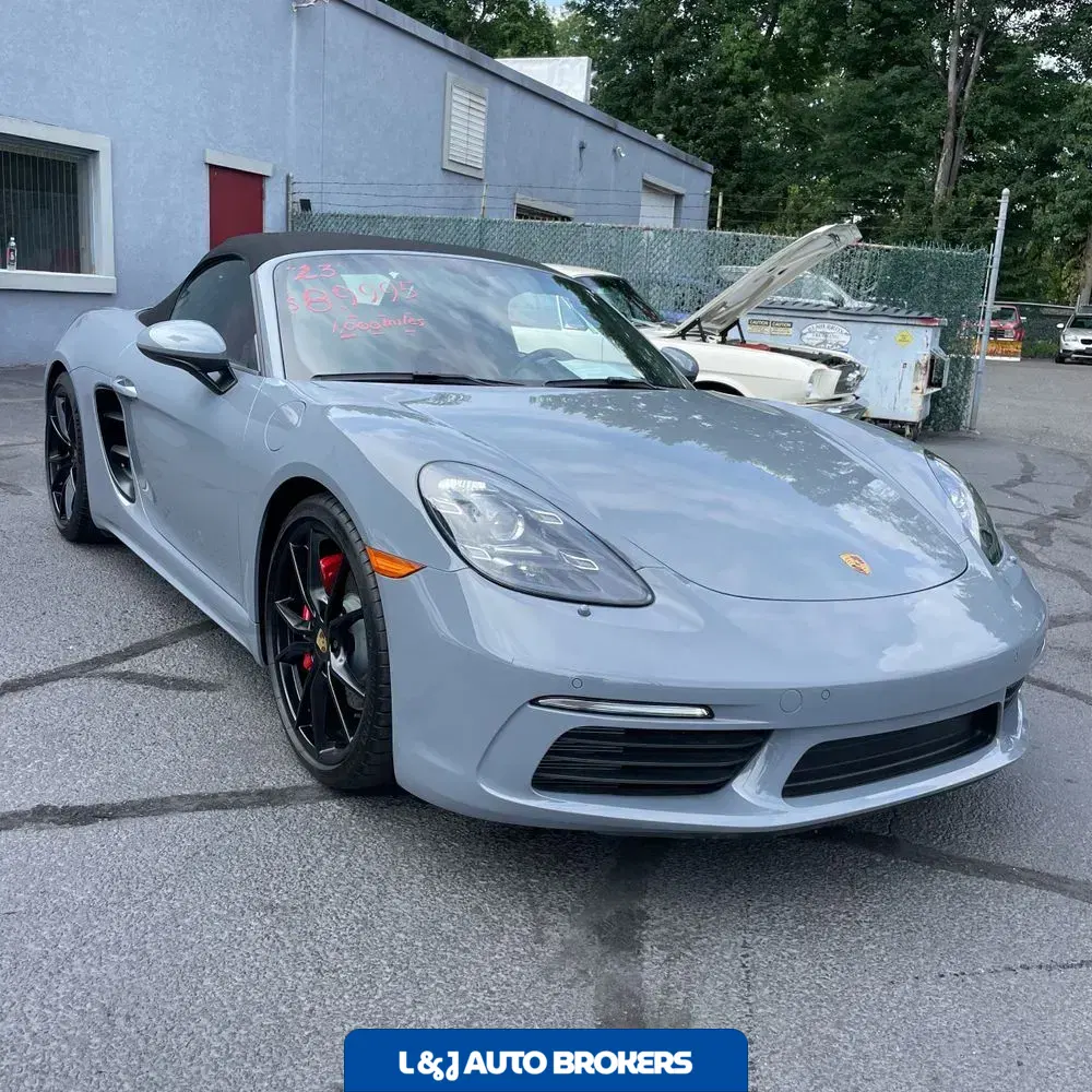 2023 Porsche 718 Boxster S