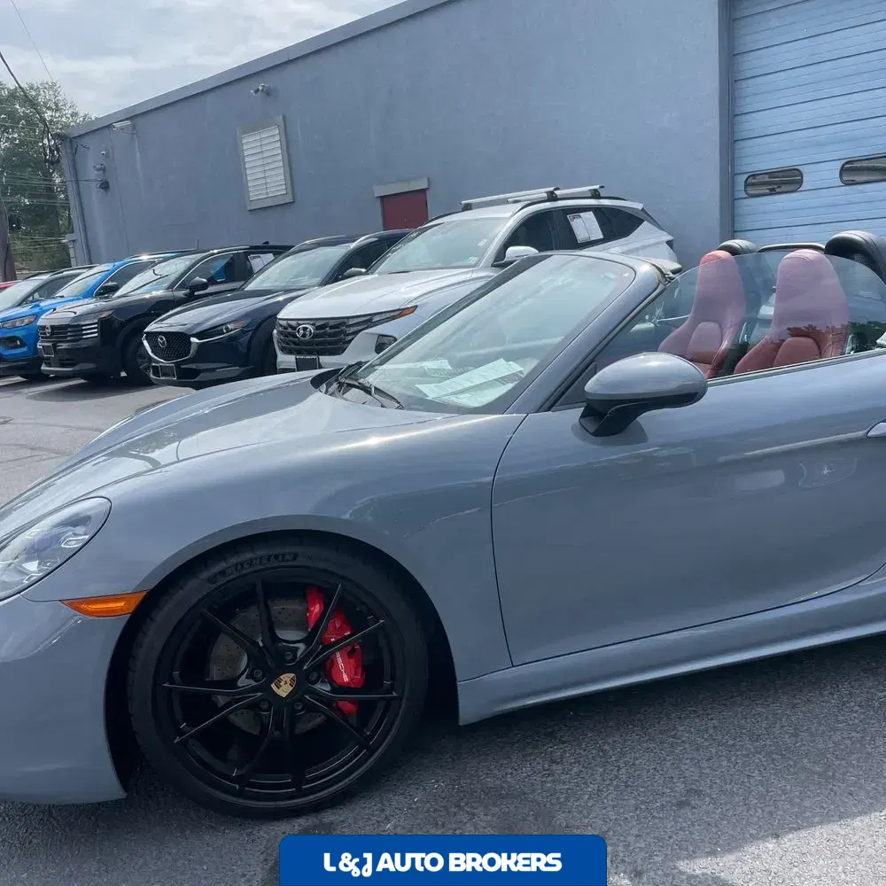 2023 Porsche 718 Boxster S