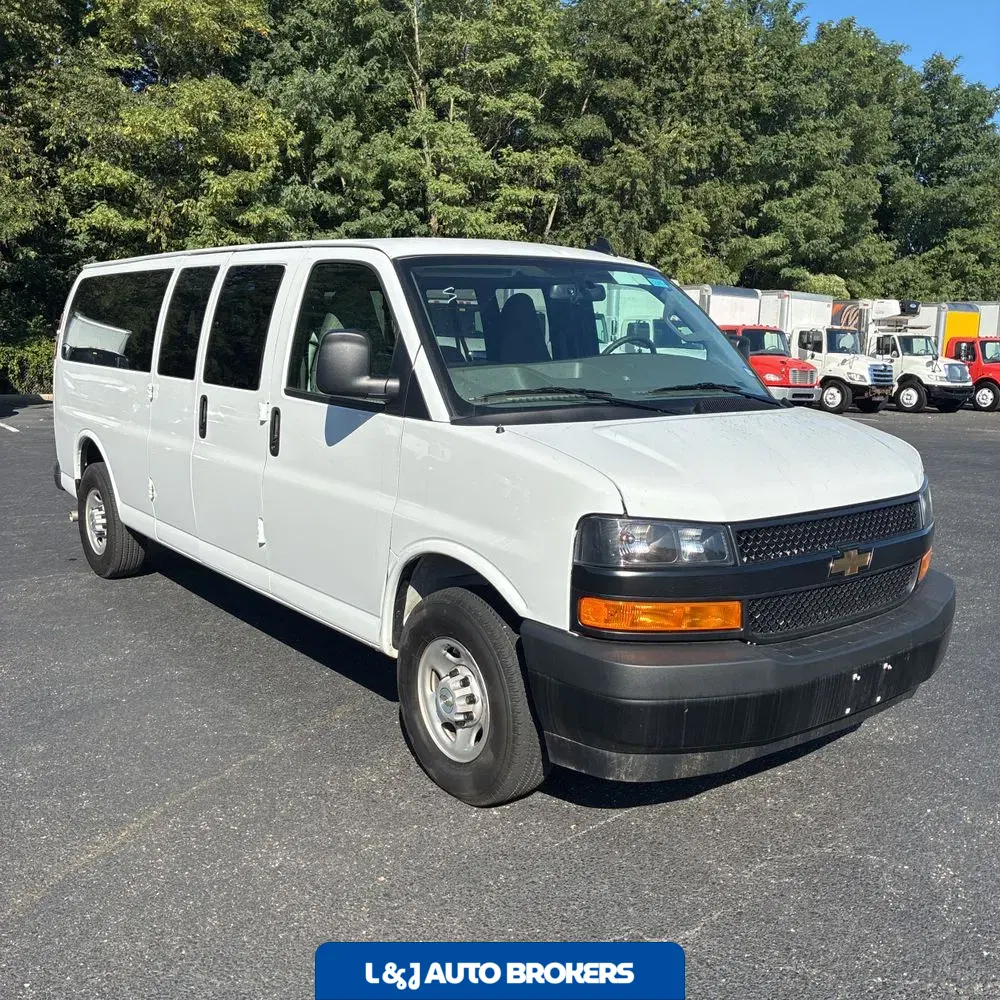 2024 Chevrolet Express LS 3500