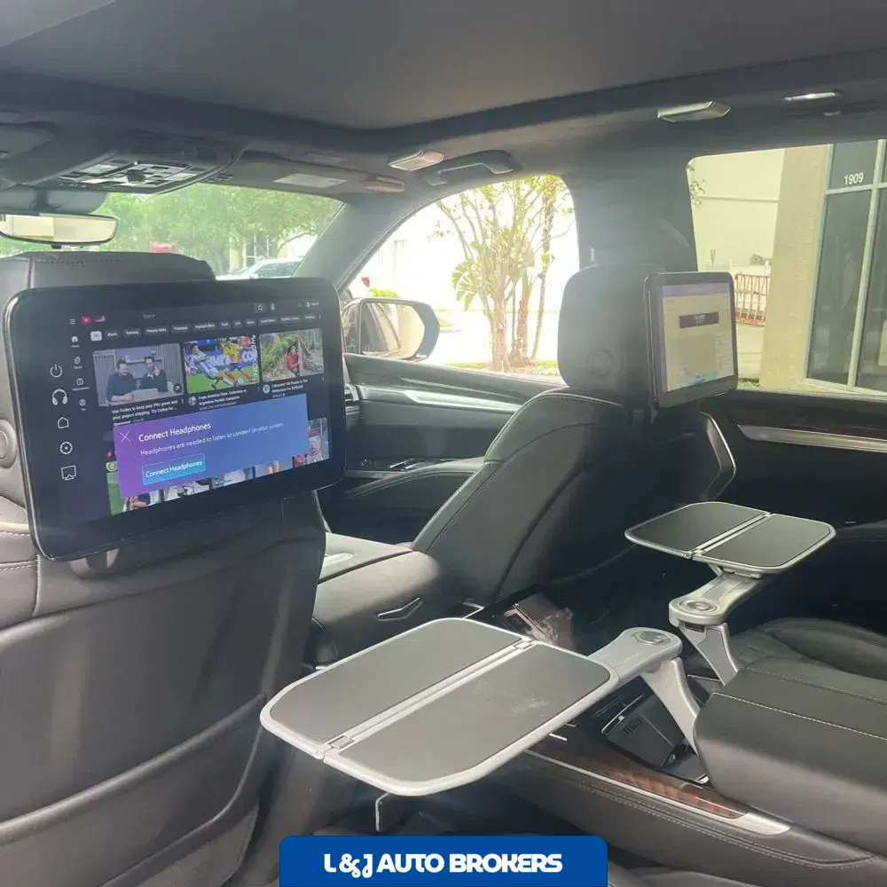 2025 Cadillac Escalade Sport Platinum