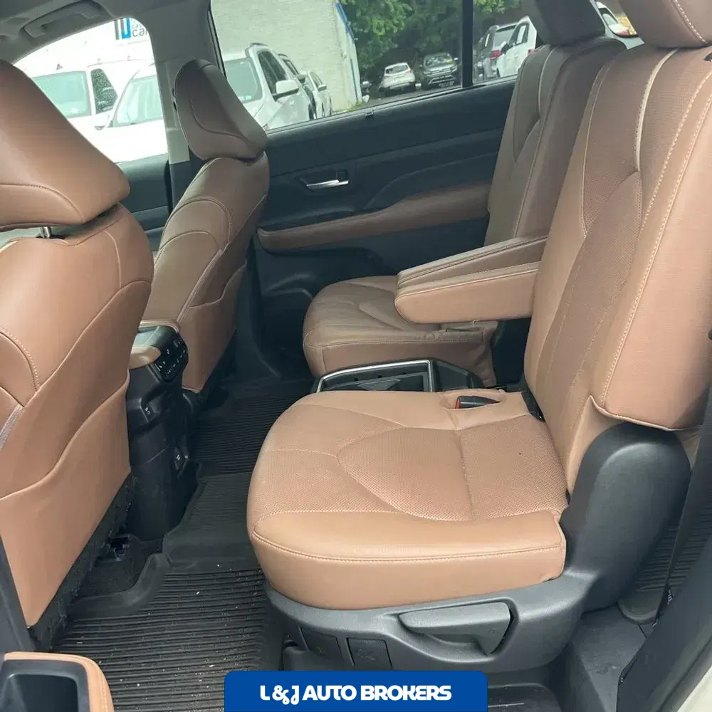 2024 Toyota Grand Highlander Platinum
