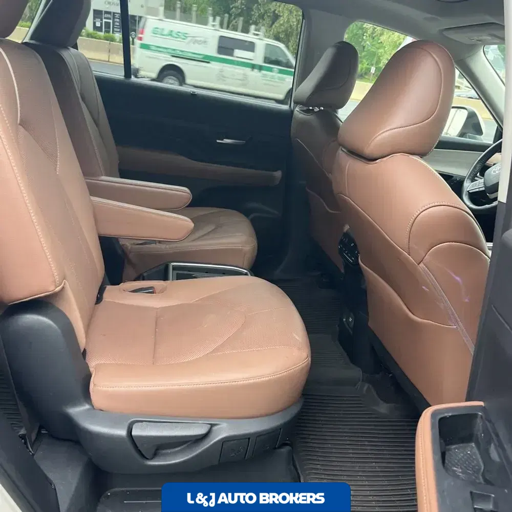 2024 Toyota Grand Highlander Platinum