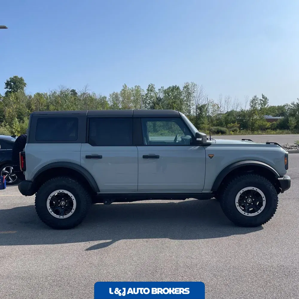 2023 Ford Bronco Badlands Advanced