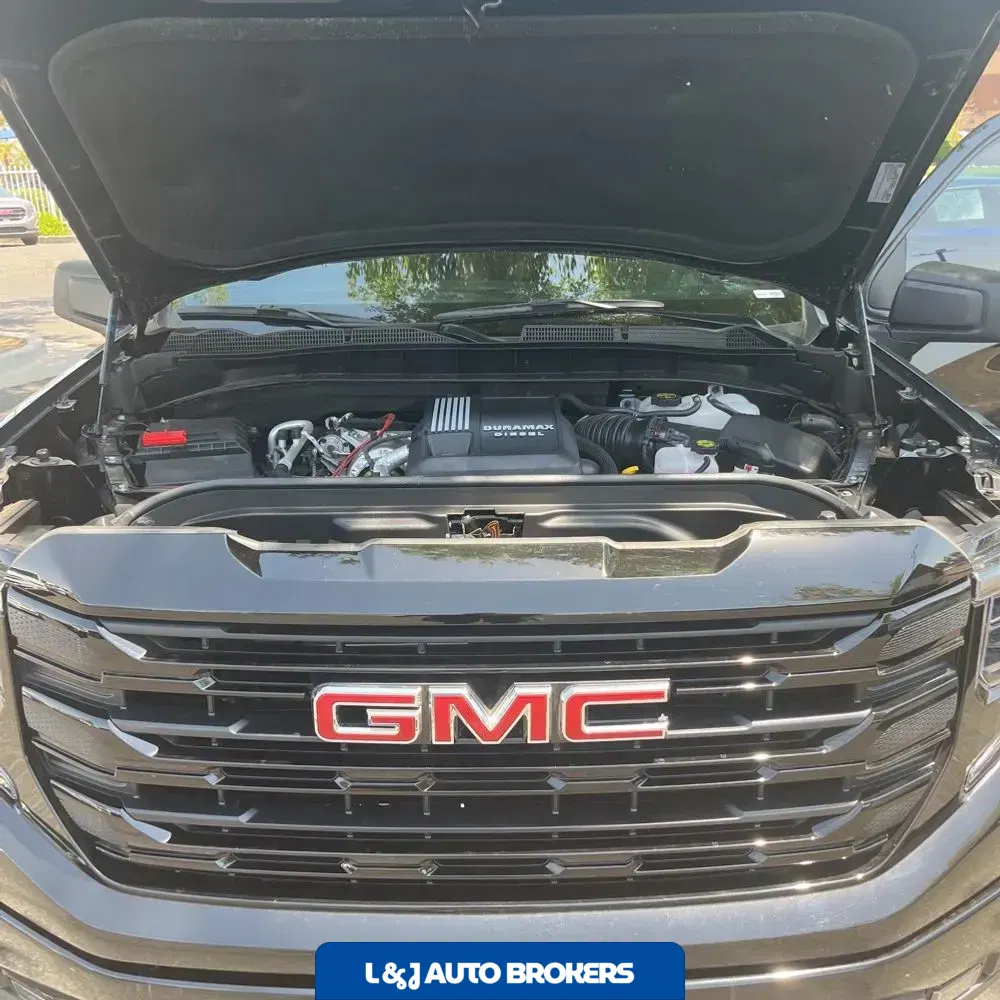2025 GMC Sierra 1500 Elevation