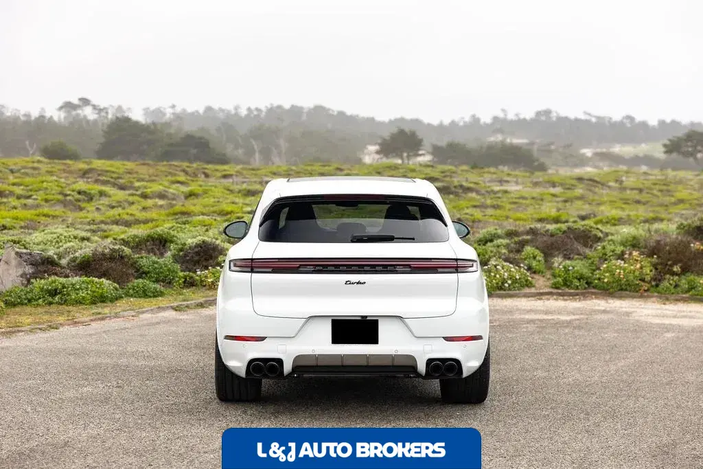 2025 Porsche Cayenne Turbo E-Hybrid