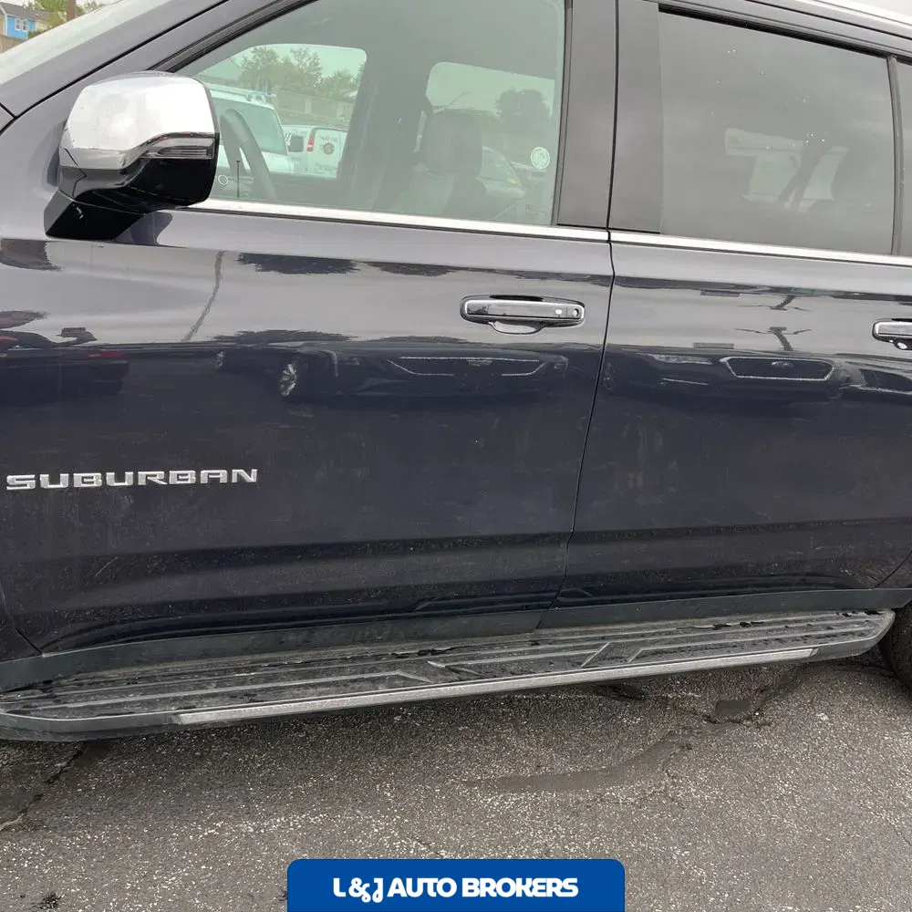 2023 Chevrolet Suburban Premier