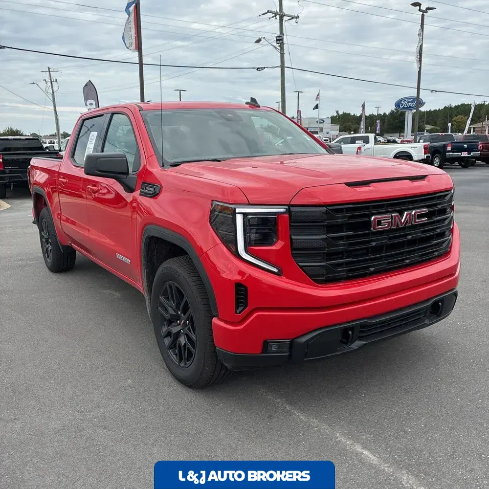 2025 GMC Sierra 1500 Elevation Standard