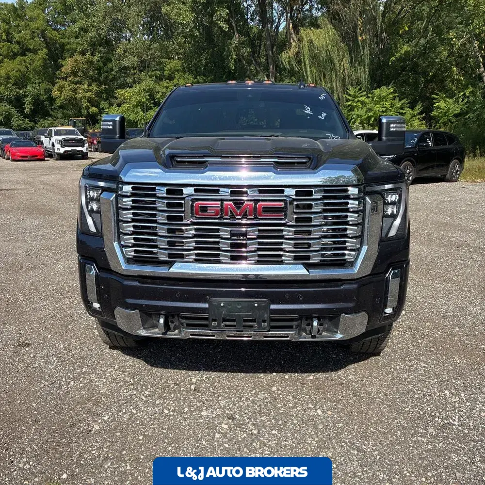 2024 GMC Sierra 3500 Denali