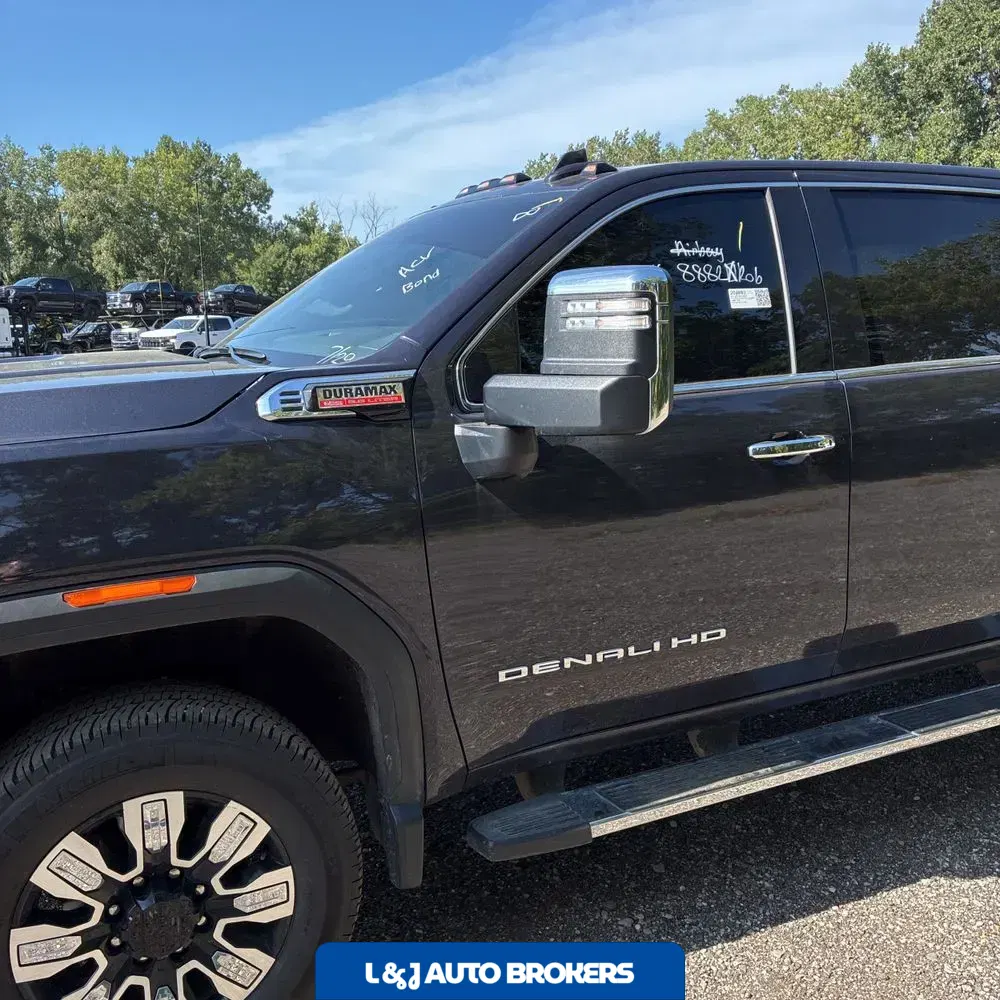 2024 GMC Sierra 3500 Denali