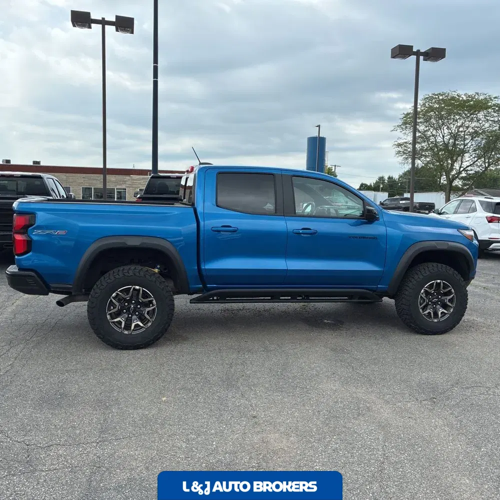 2024 Chevrolet Colorado ZR2