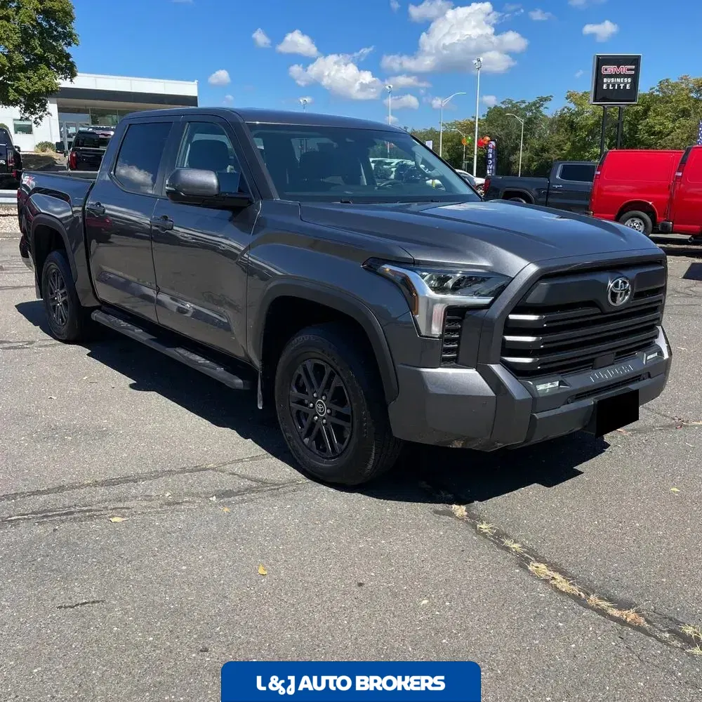 2024 Toyota Tundra SR5
