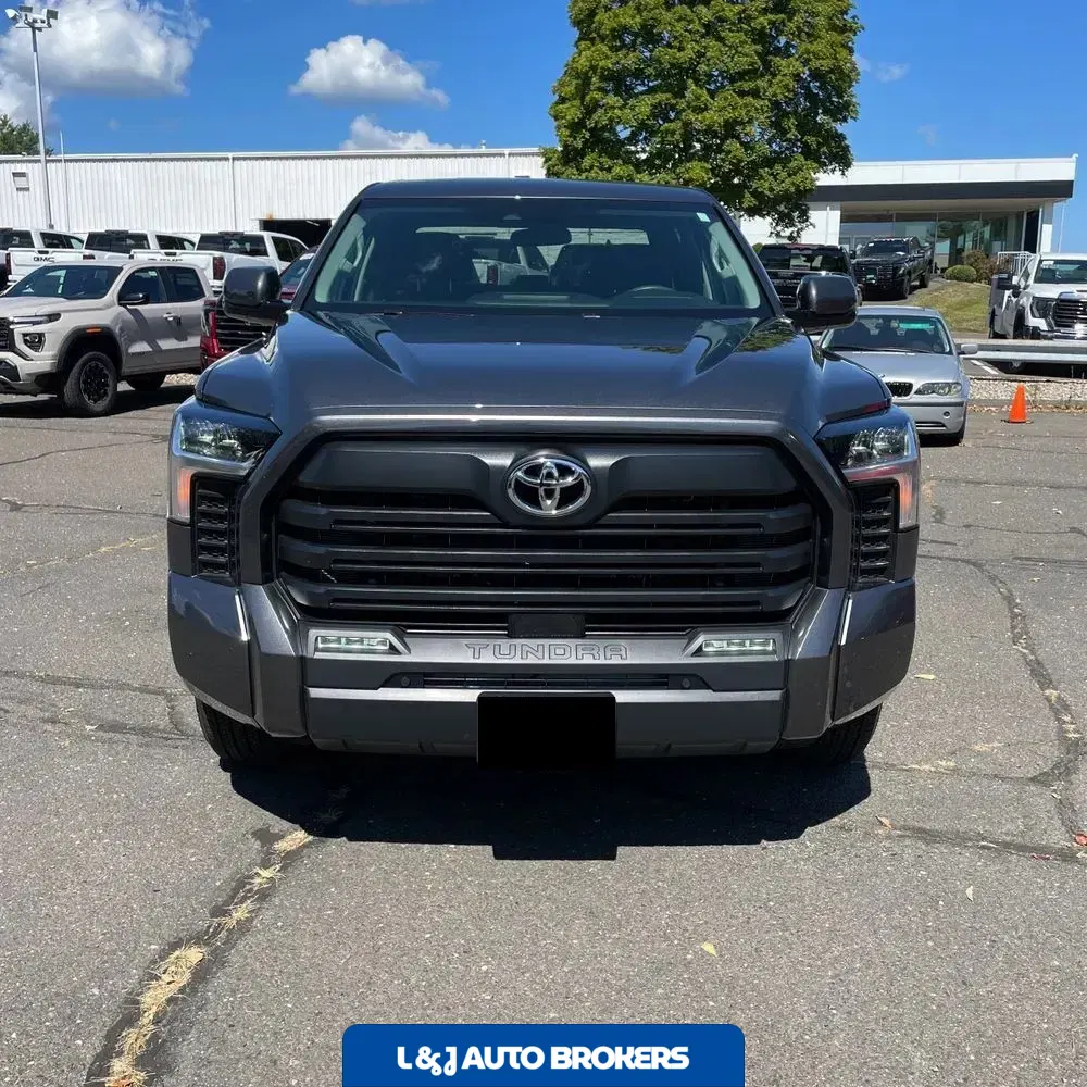 2024 Toyota Tundra SR5