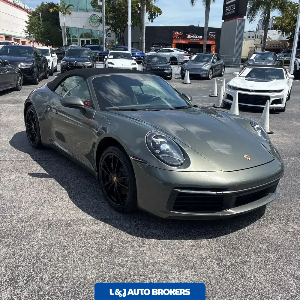 2020 Porsche 911 Carrera Cabriolet