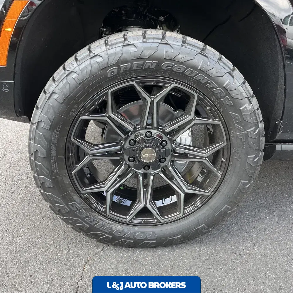2025 GMC Yukon AT4 Ultimate