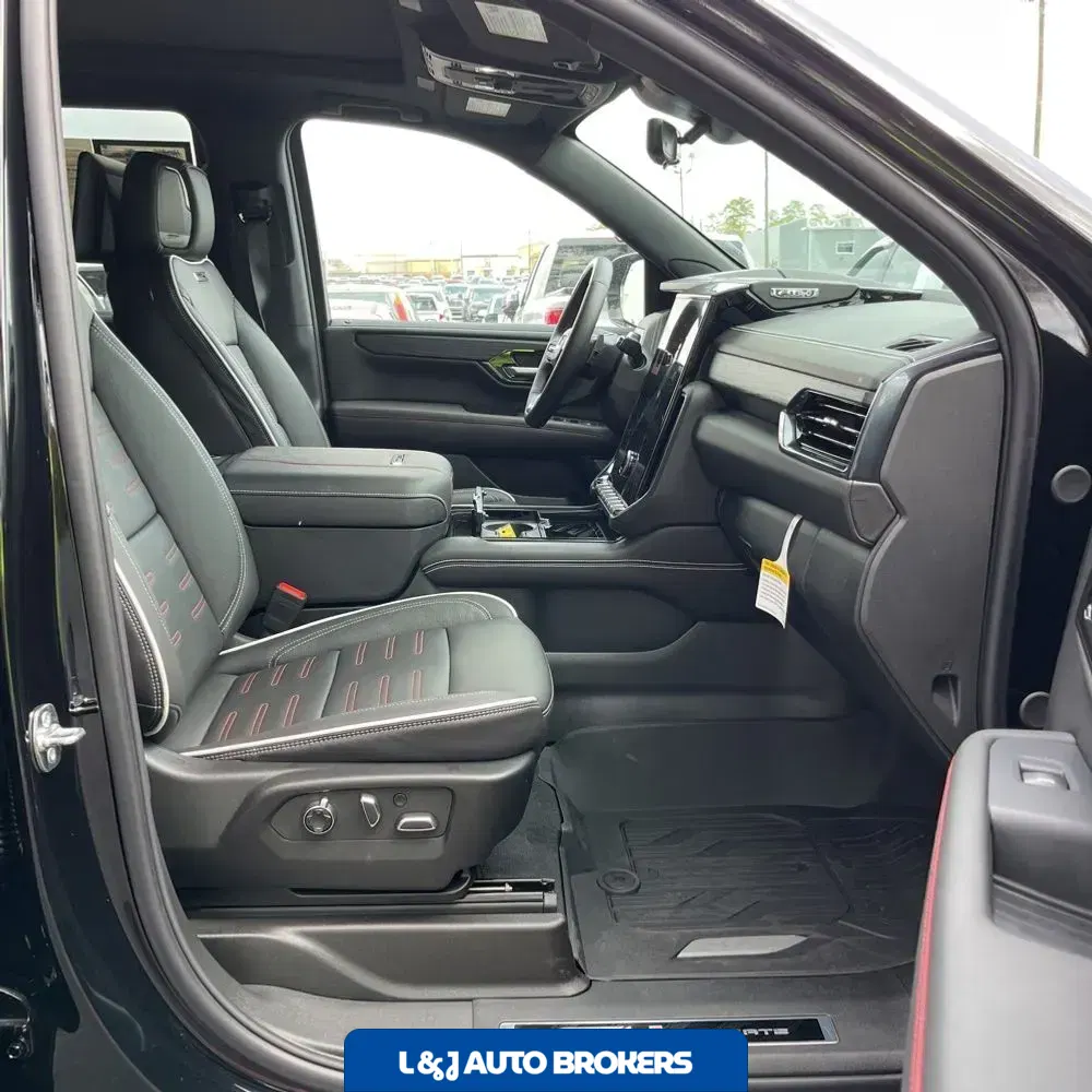 2025 GMC Yukon AT4 Ultimate