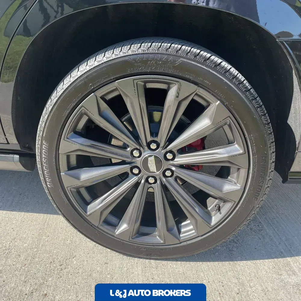 2025 Cadillac Escalade-V Base