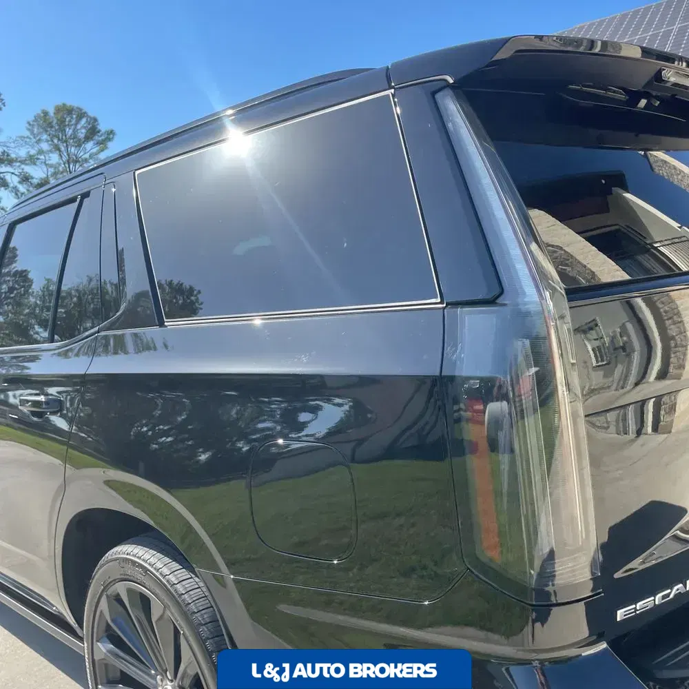 2025 Cadillac Escalade-V Base