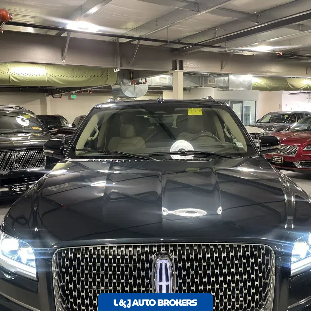 2022 Lincoln Navigator L Reserve