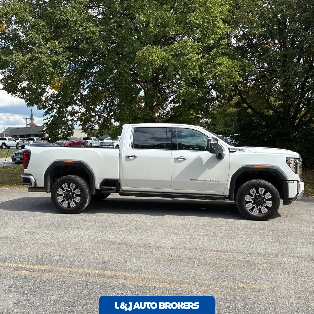 2025 GMC Sierra 3500 Denali