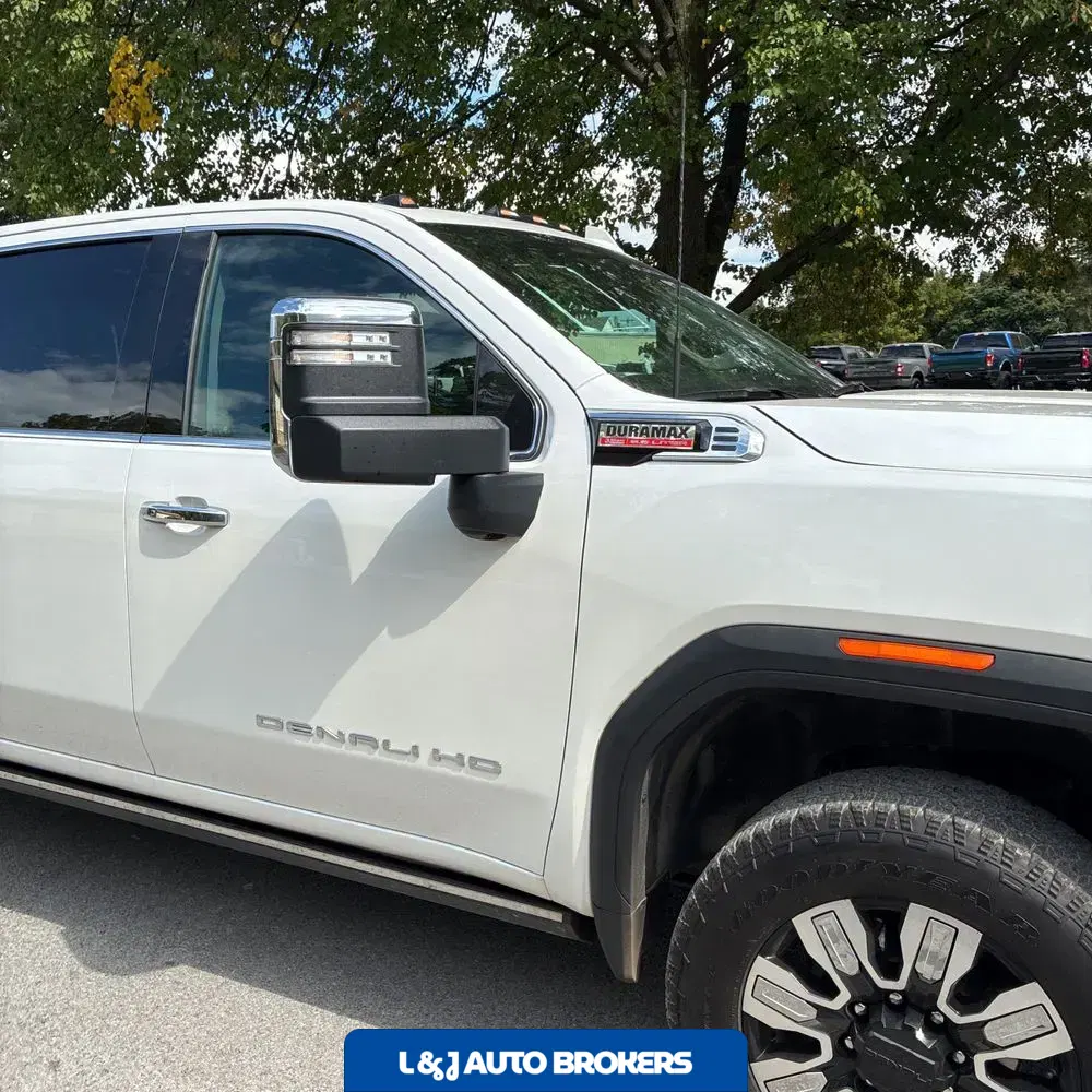 2025 GMC Sierra 3500 Denali