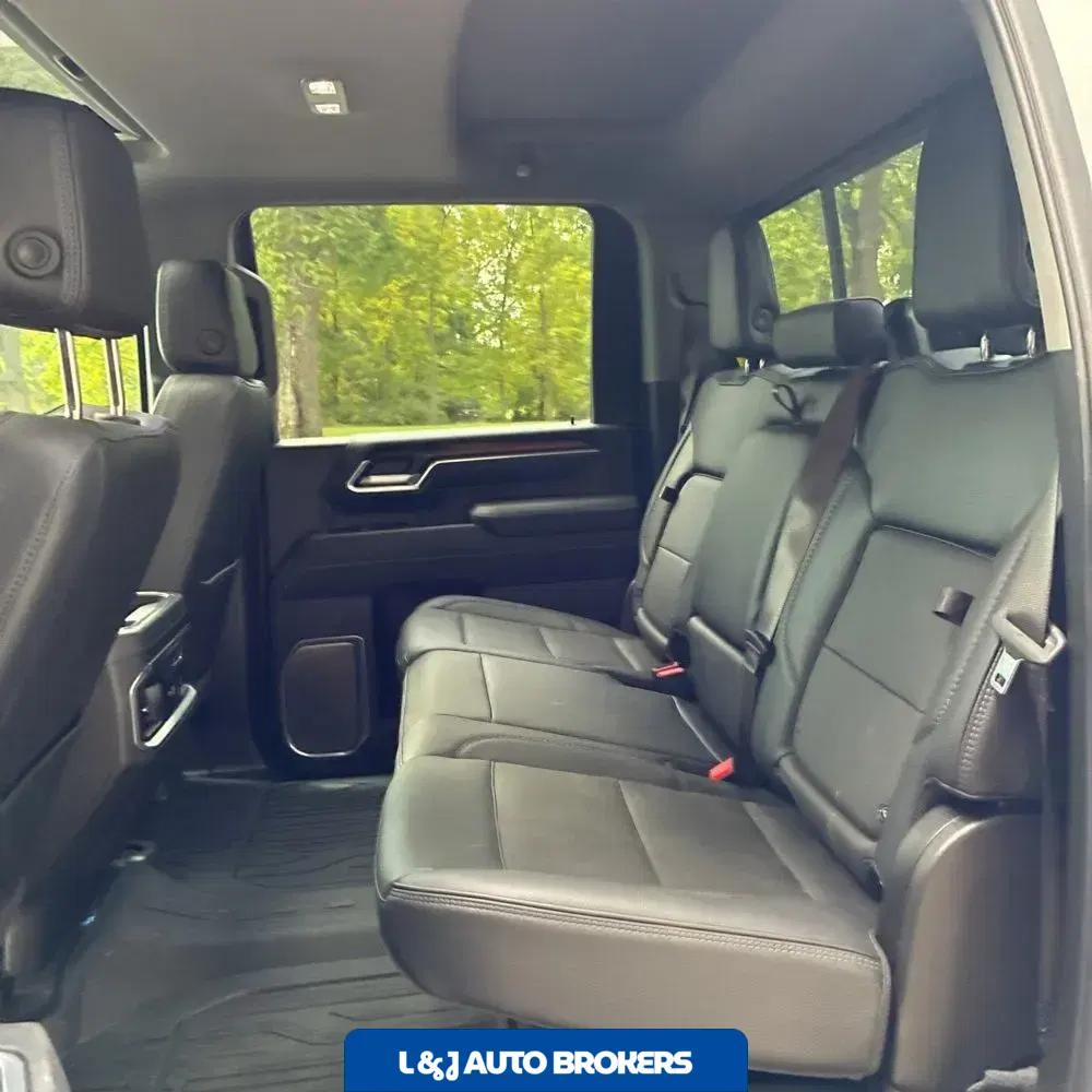 2025 GMC Sierra 3500 Denali