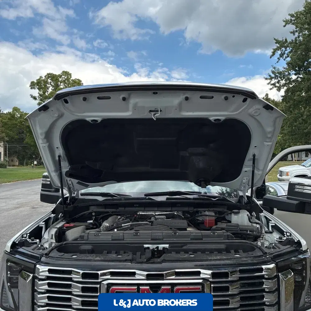 2025 GMC Sierra 3500 Denali