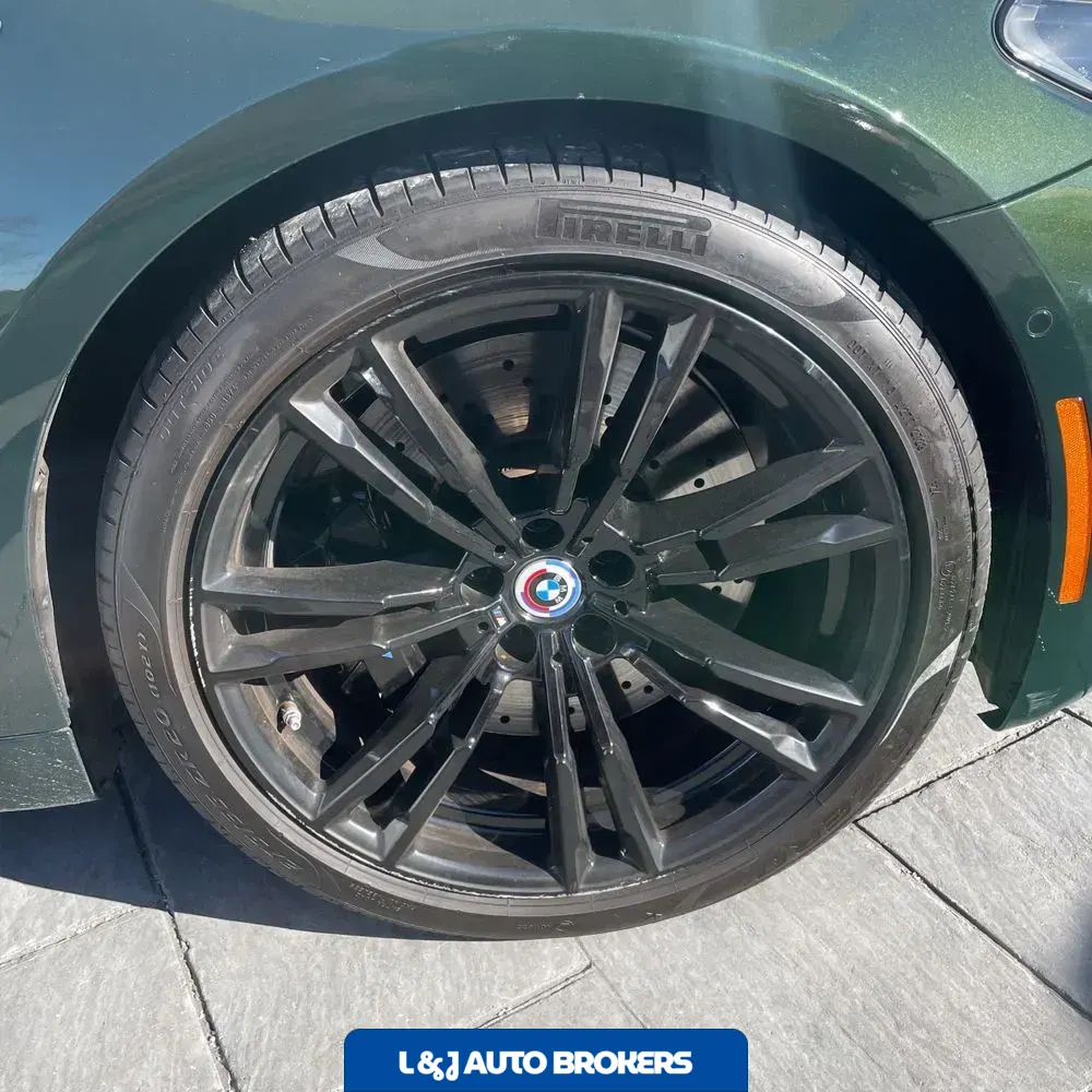 2023 BMW M5