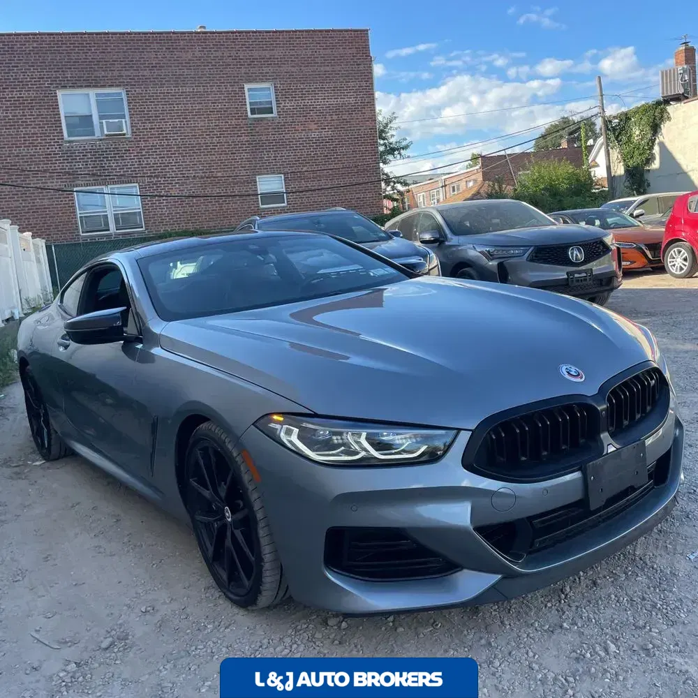 2023 BMW 8-Series M850xi