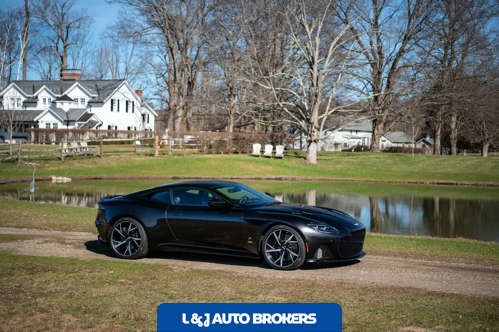 2021 Aston Martin DBS Superleggera 007 Edition