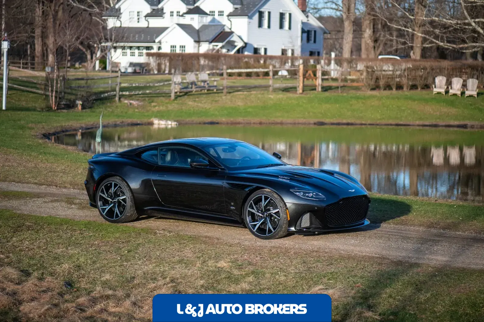 2021 Aston Martin DBS Superleggera 007 Edition