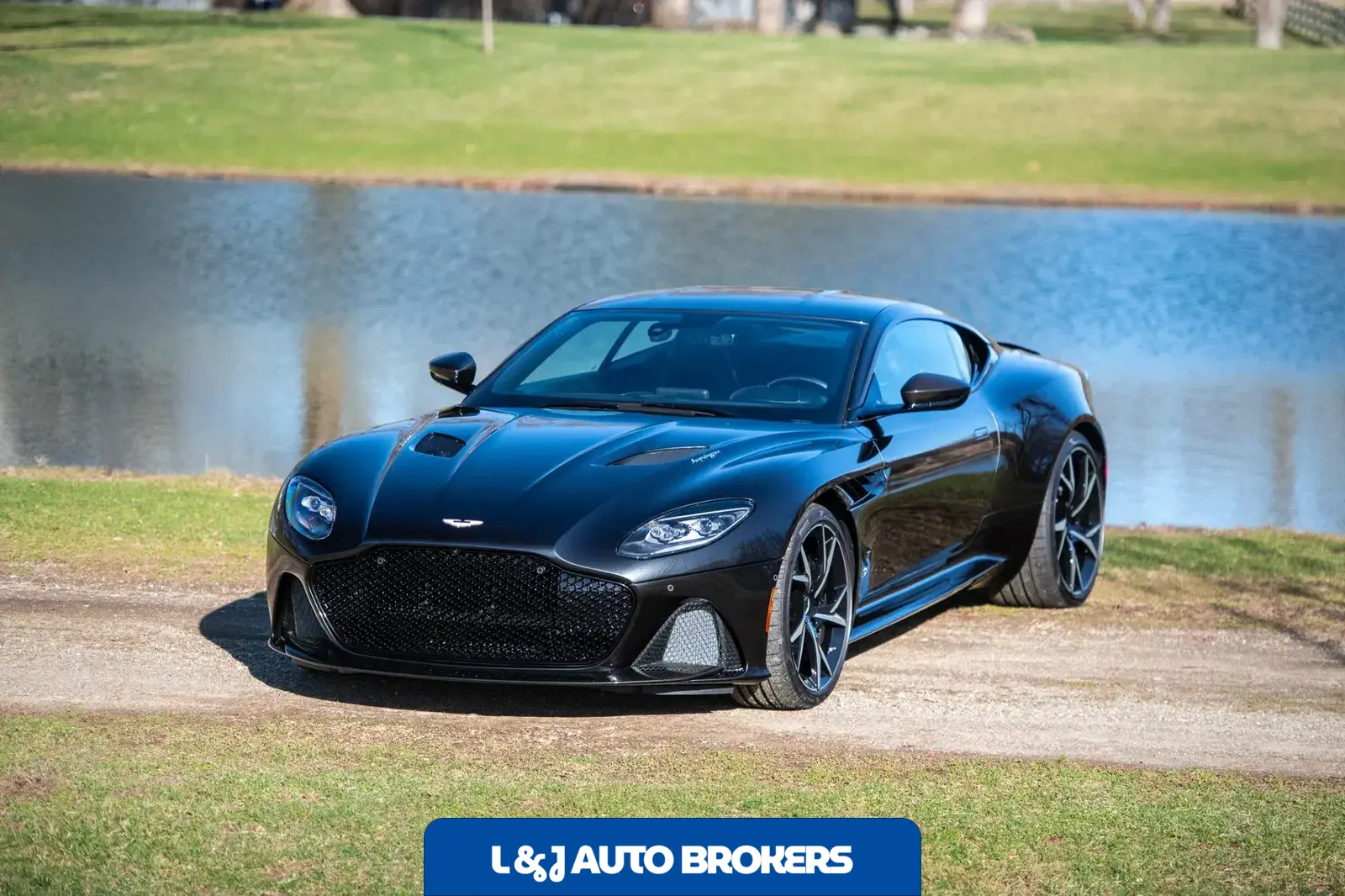 2021 Aston Martin DBS Superleggera 007 Edition