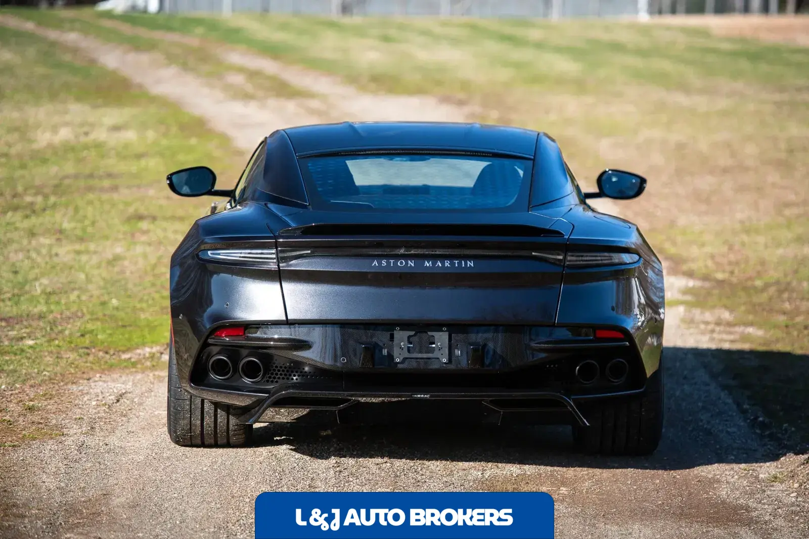 2021 Aston Martin DBS Superleggera 007 Edition