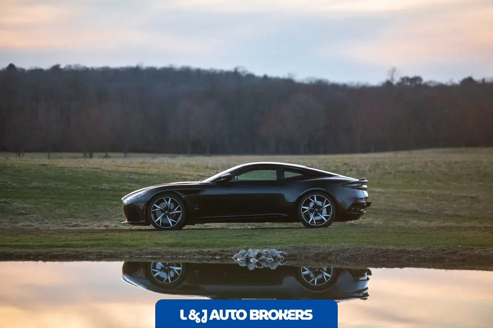 2021 Aston Martin DBS Superleggera 007 Edition