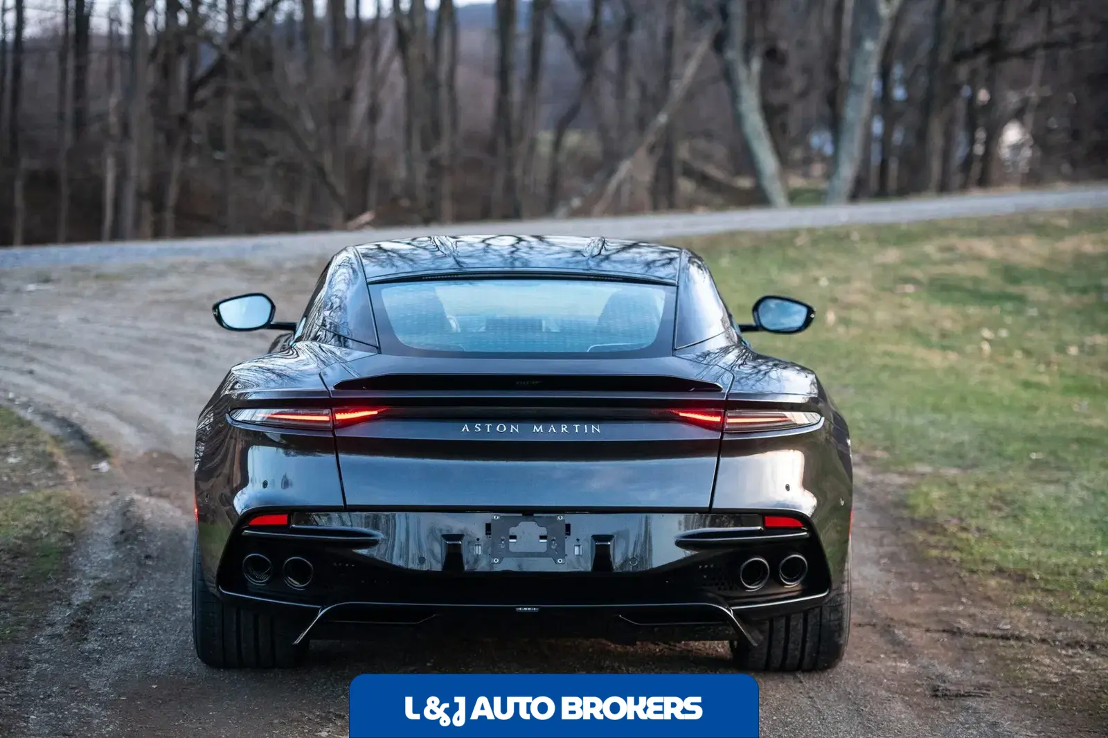 2021 Aston Martin DBS Superleggera 007 Edition