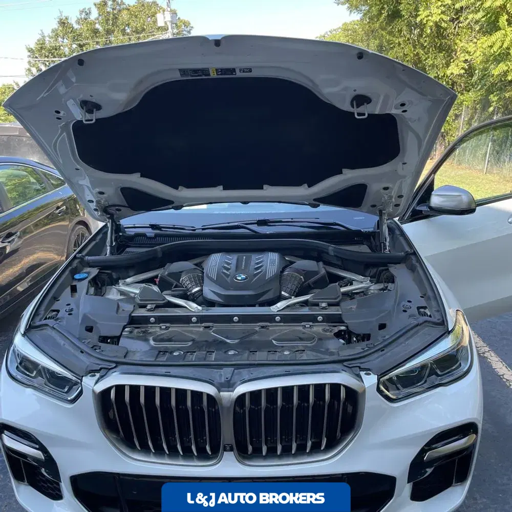 2023 BMW X5 M50i