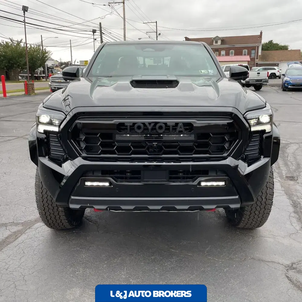2025 Toyota Tacoma TRD Pro HV