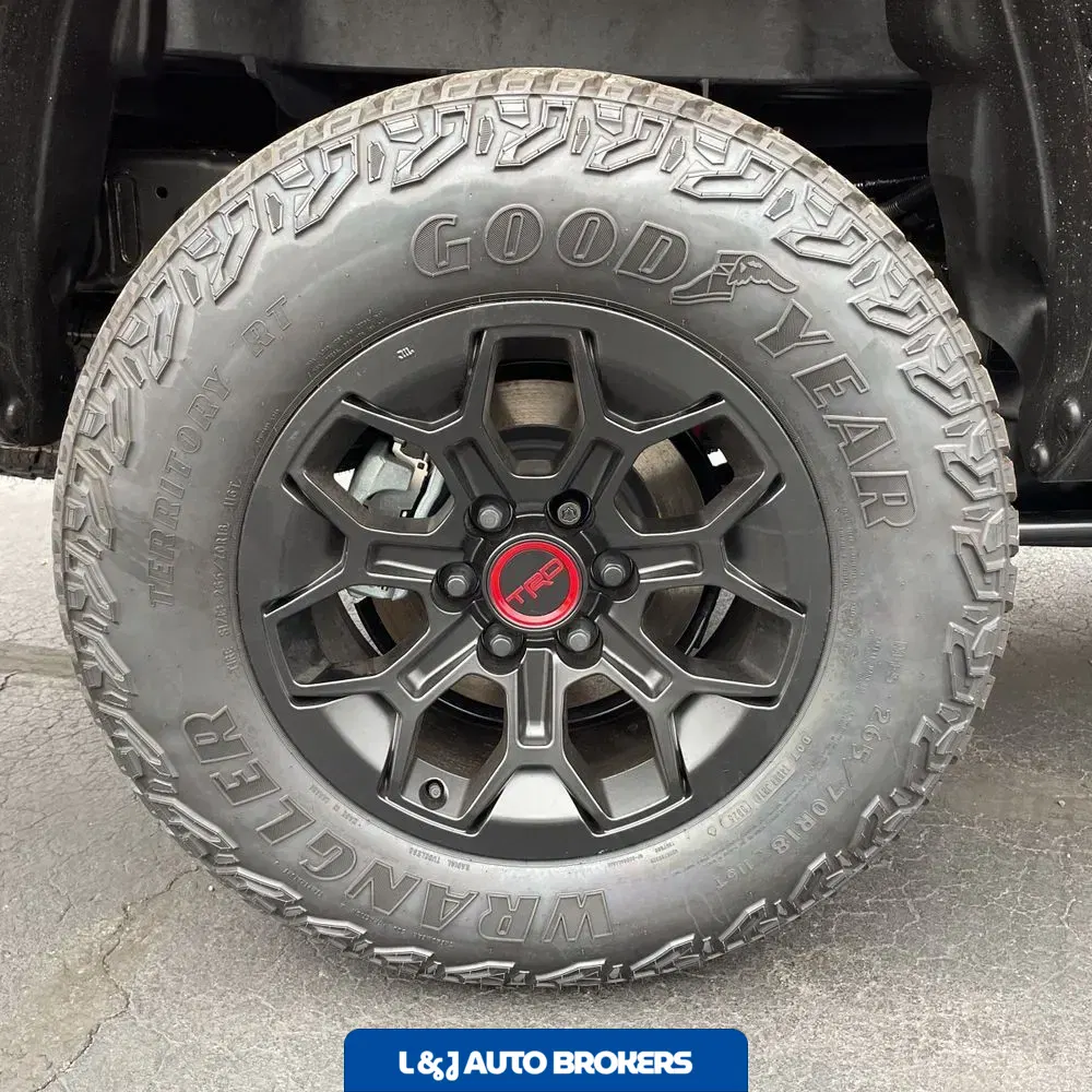 2025 Toyota Tacoma TRD Pro HV