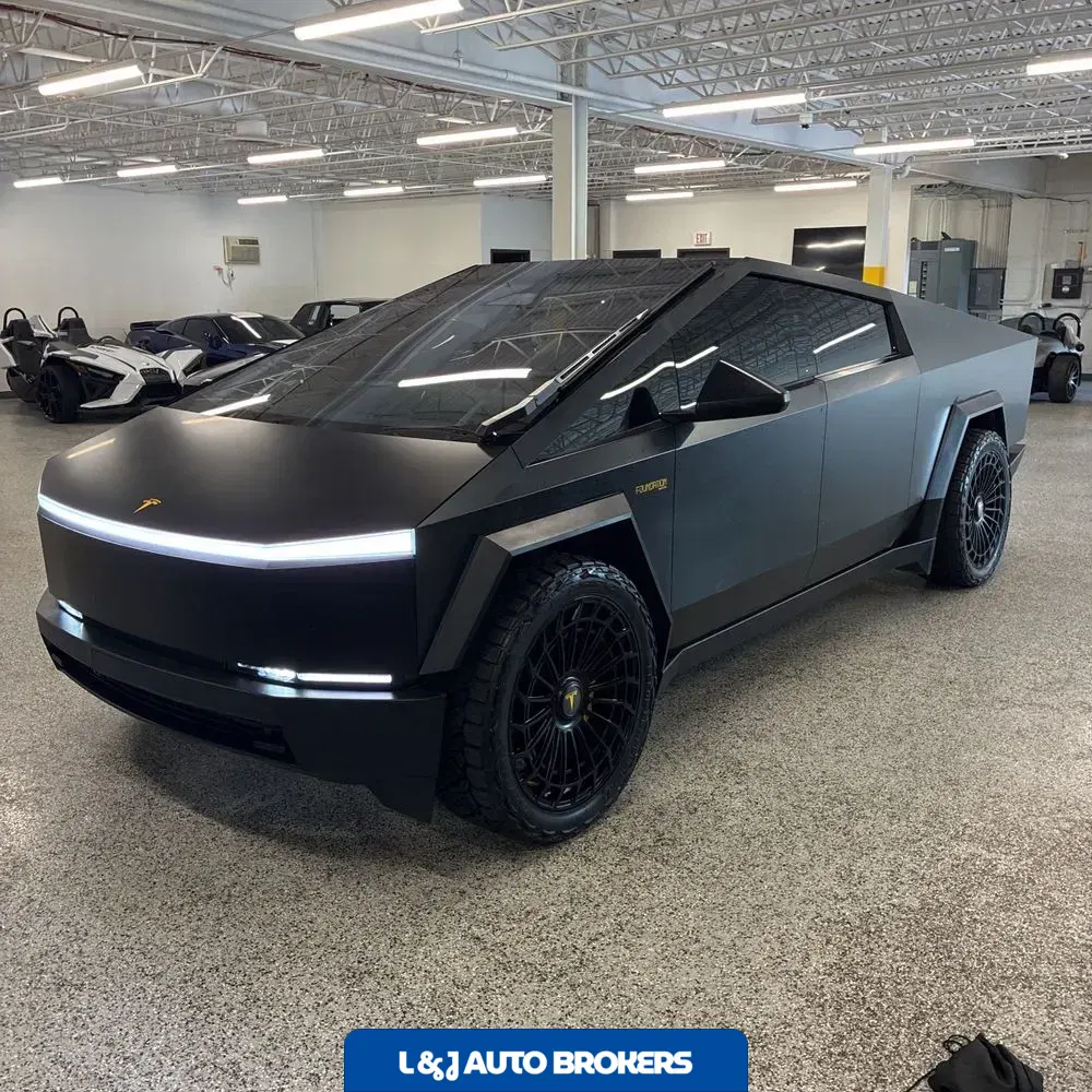 2024 Tesla Cybertruck Base