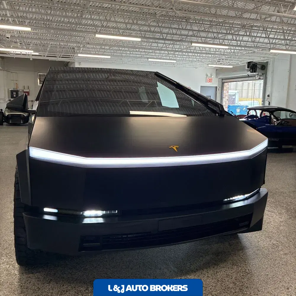 2024 Tesla Cybertruck Base
