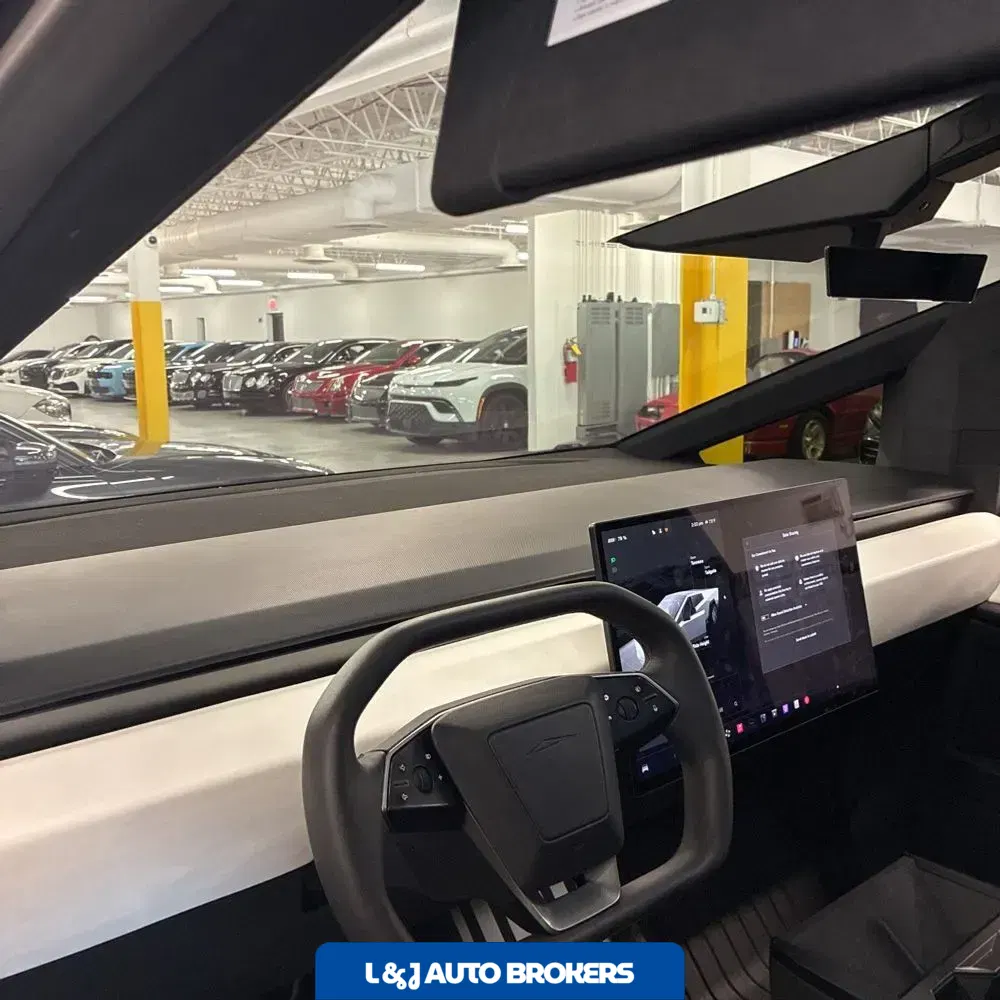 2024 Tesla Cybertruck Base