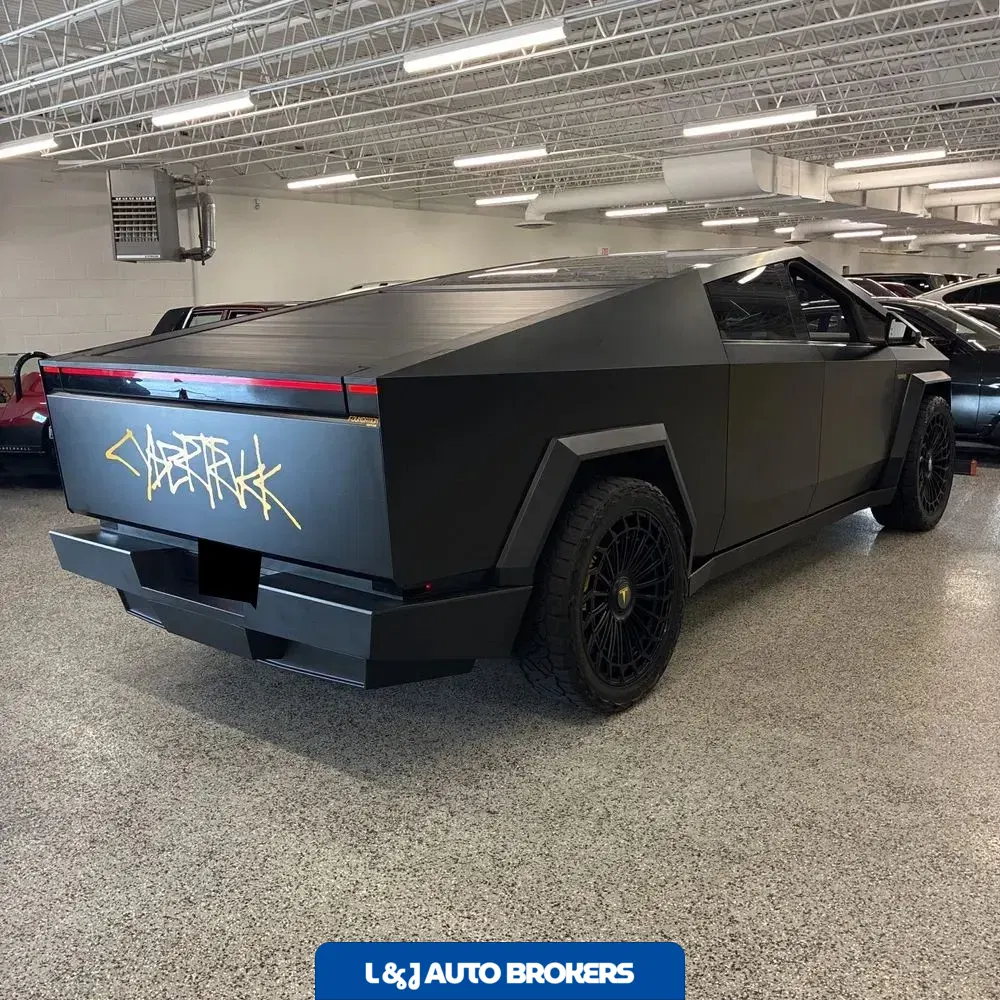 2024 Tesla Cybertruck Base