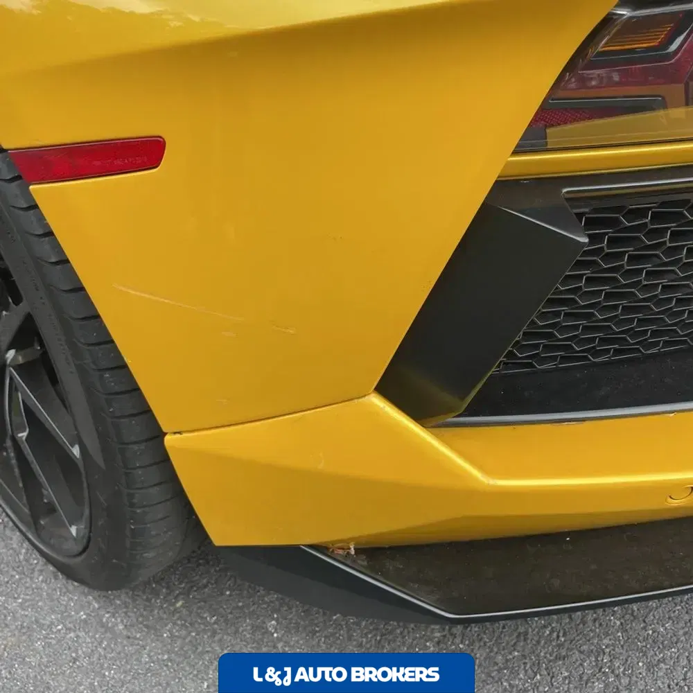 2014 Lamborghini Aventador Base