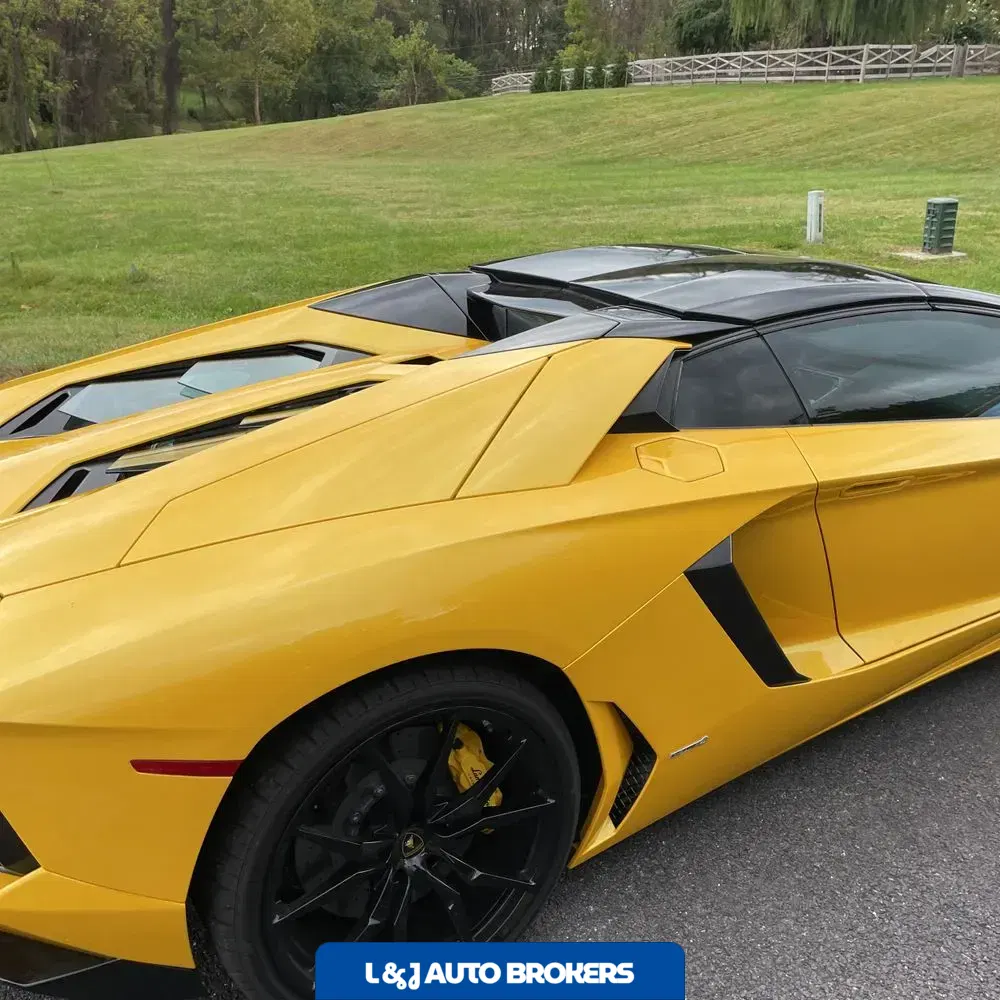 2014 Lamborghini Aventador Base