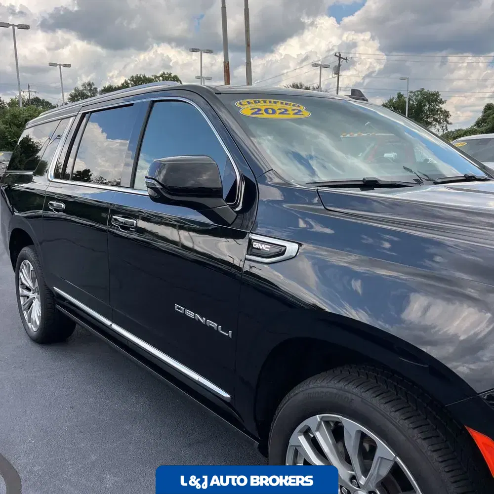 2022 GMC Yukon XL Denali