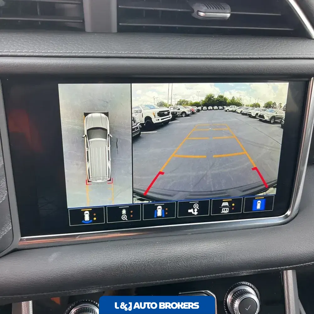 2022 GMC Yukon XL Denali