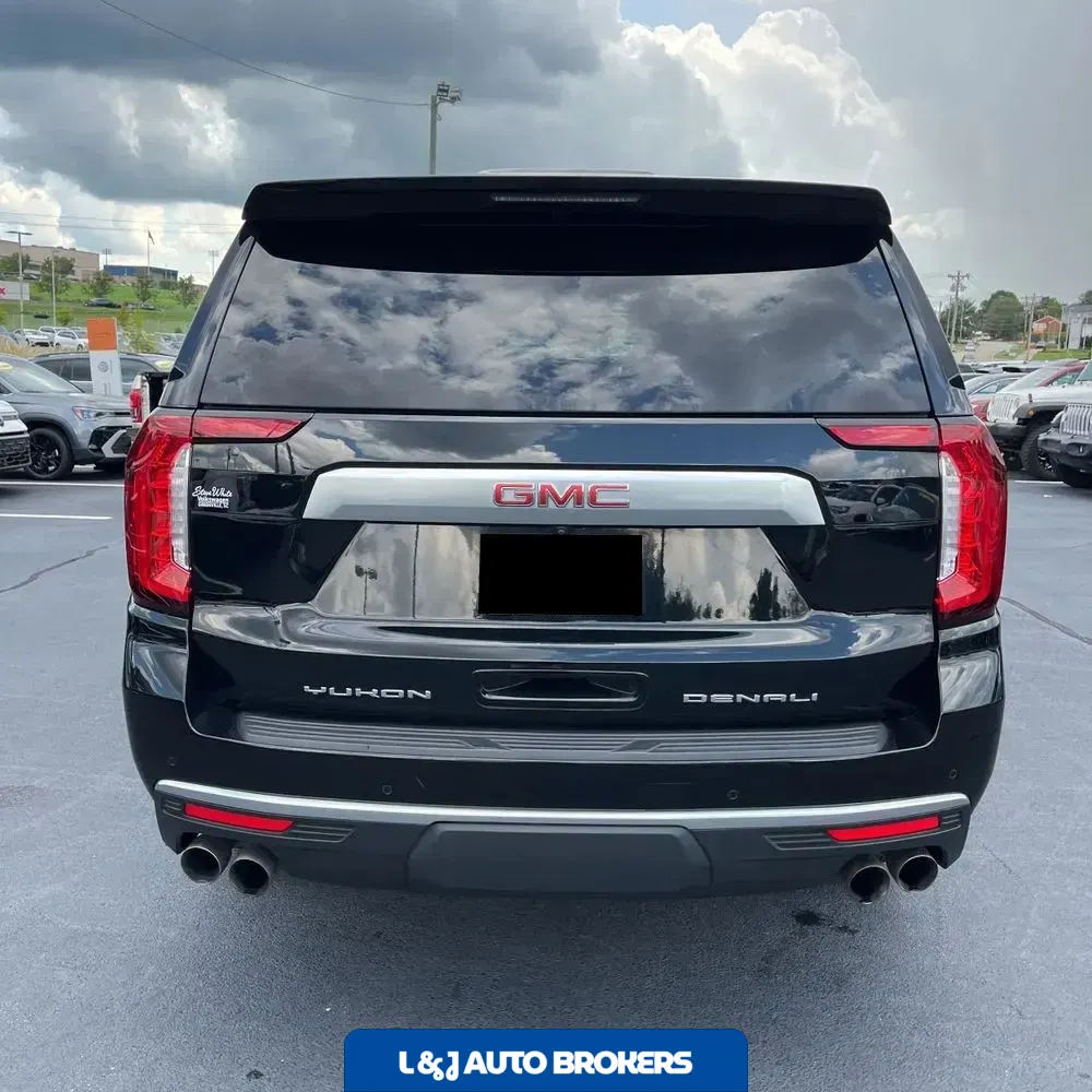 2022 GMC Yukon XL Denali