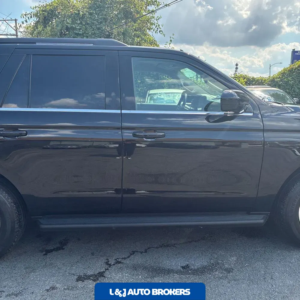 2024 Ford Expedition XLT