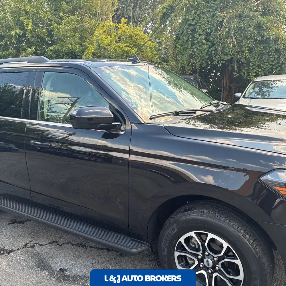 2024 Ford Expedition XLT