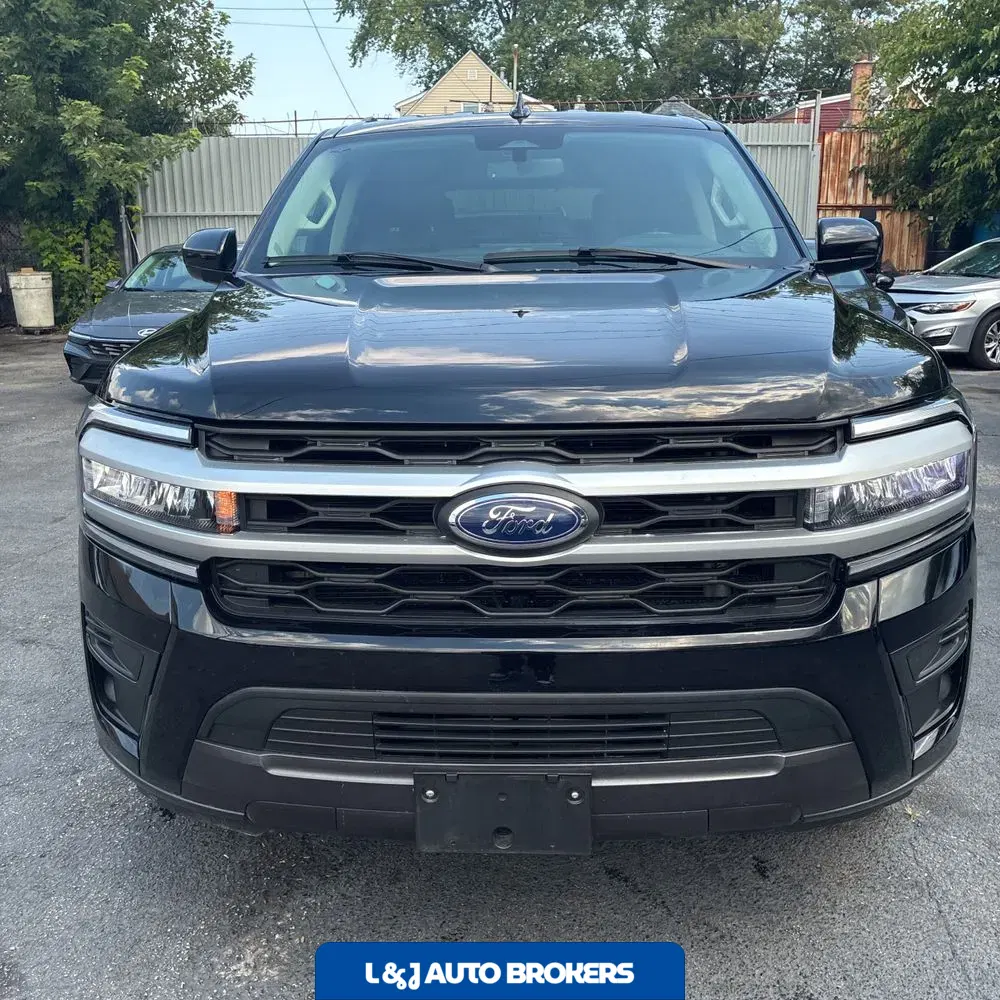 2024 Ford Expedition XLT
